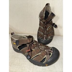 KEEN "NEWPORT" KIDS Youth Boys/girls brown SPORT SANDALS Size 2 EUC
